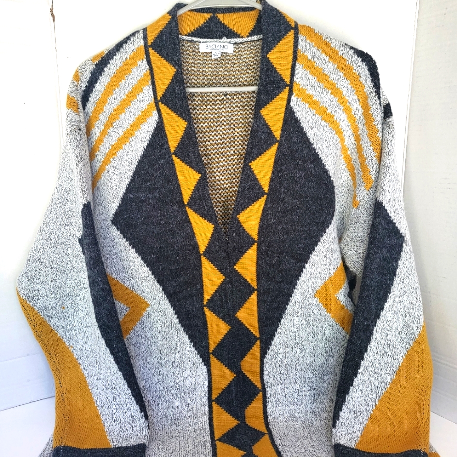 Baciano Geometric Print Hook Closure Jacket In Gray Size: Large